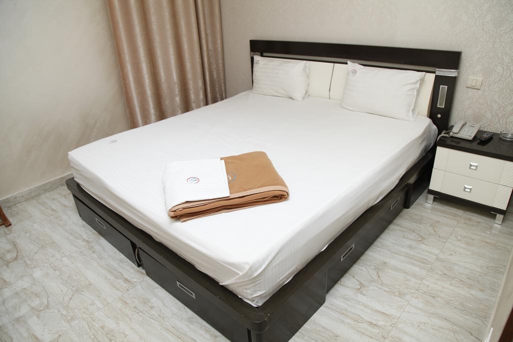 Best Hotel Yerevan Exterior photo
