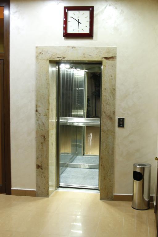 Best Hotel Yerevan Exterior photo